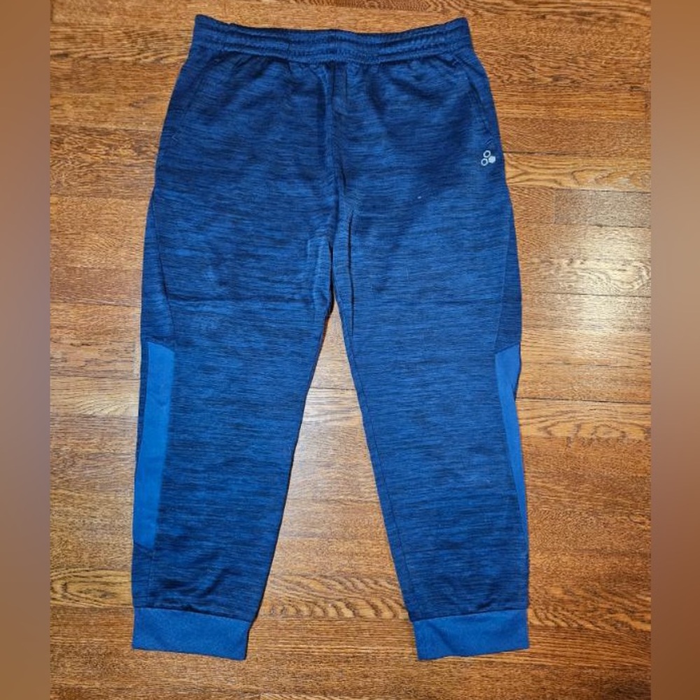Men’s sweats